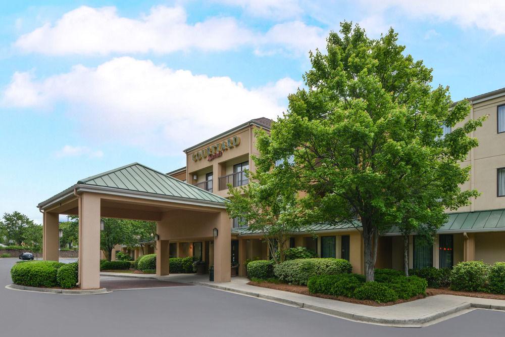 Courtyard By Marriott Columbia Northeast/Fort Jackson Area Esterno foto